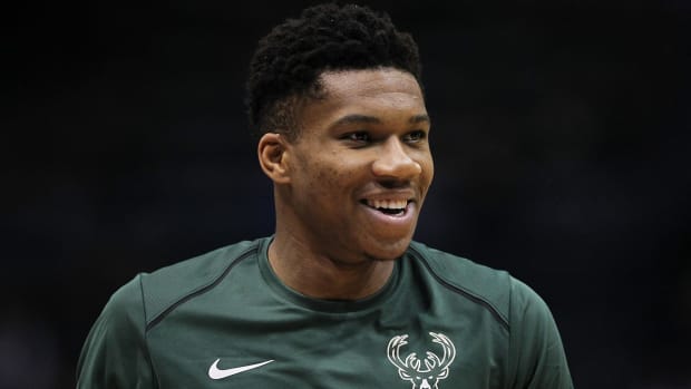 giannis-time.jpg